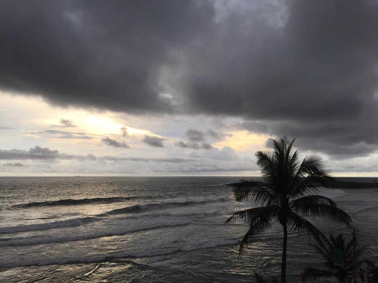 The Ocean Park Beach Resort Kovalam Exterior foto