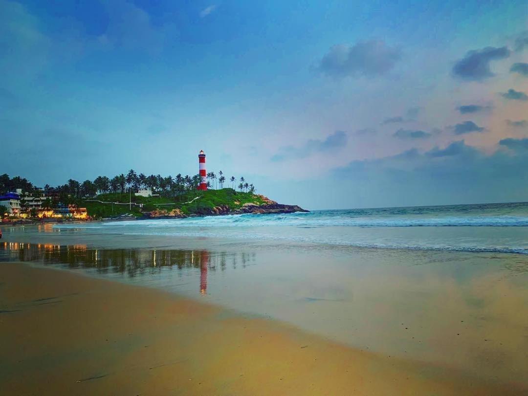 The Ocean Park Beach Resort Kovalam Exterior foto